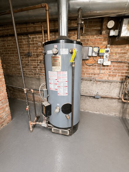 More Photos Of 7716-7718 S East End Ave, Chicago Apartments For Sale