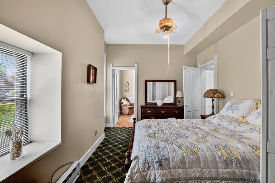 More Photos Of 210 W High St, Orangeville Hospitality For Sale