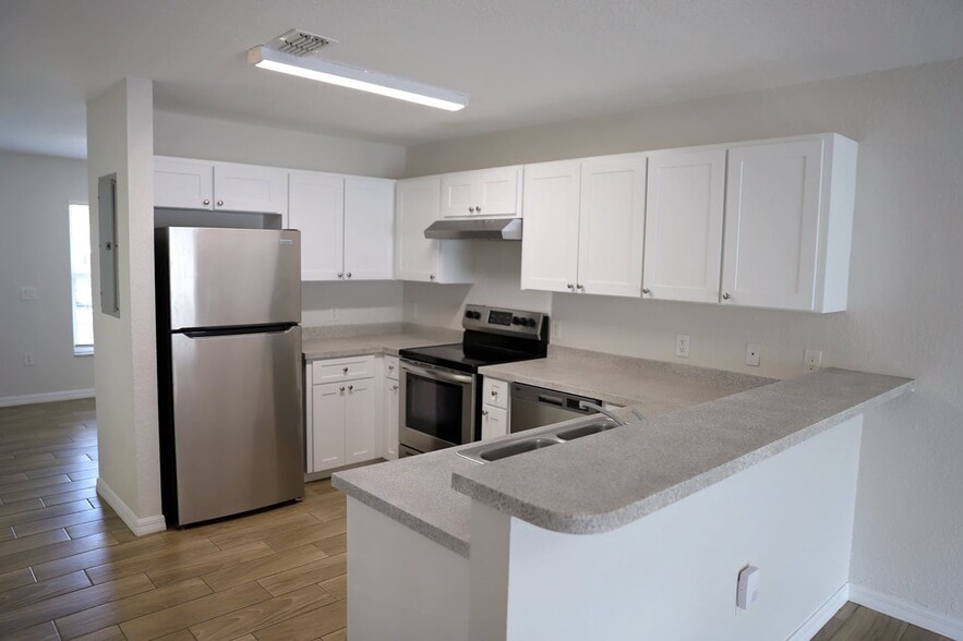 More Photos Of 210 S Orange Ave, Bartow Apartments For Sale
