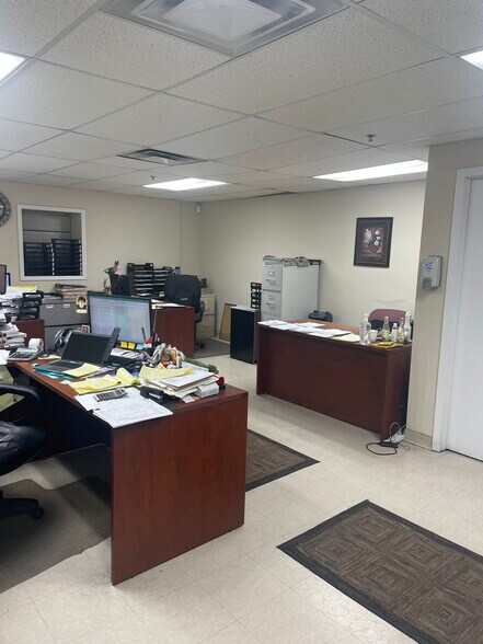 More Photos Of 1500 Main Ave, Clifton Refrigeration Cold Storage For Sale