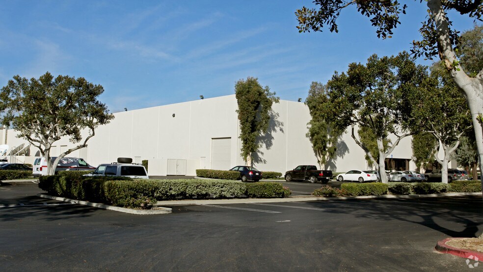 More Photos Of 13140 Alondra Blvd, Cerritos Unknown For Lease