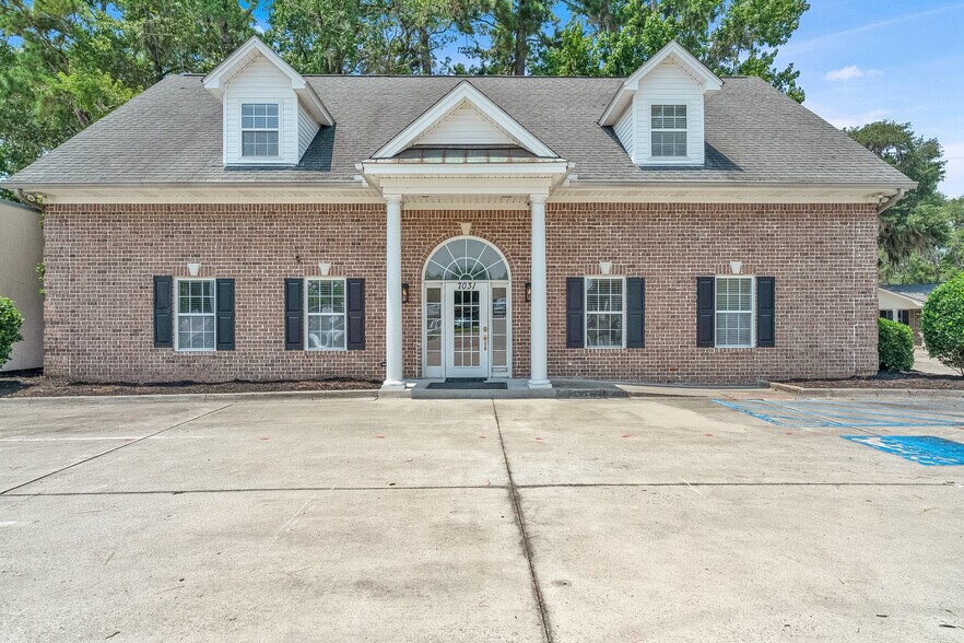More Photos Of 7031 Hodgson Memorial Dr, Savannah Office For Lease
