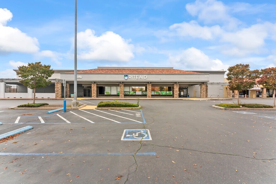 More Photos Of 6639 Watt Ave, North Highlands Drugstore For Sale