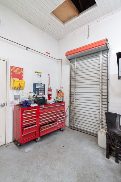 More Photos Of 1810 Opelika Rd, Auburn Carwash For Sale