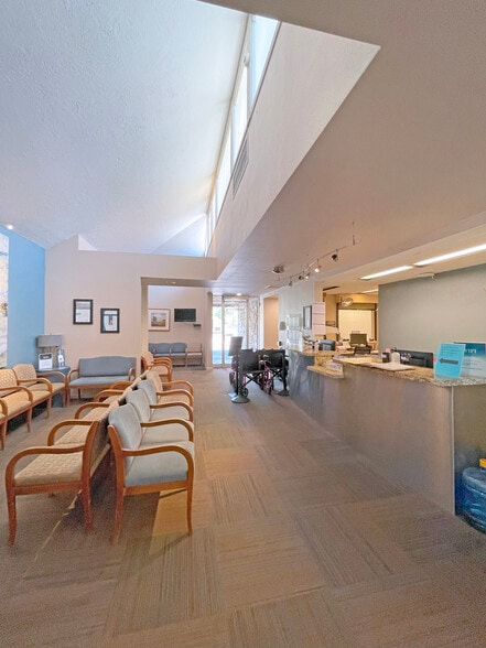 More Photos Of 1405 Montgomery Dr, Santa Rosa Medical For Sale