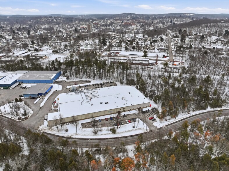 More Photos Of 164 Fredette St, Gardner Manufacturing For Lease