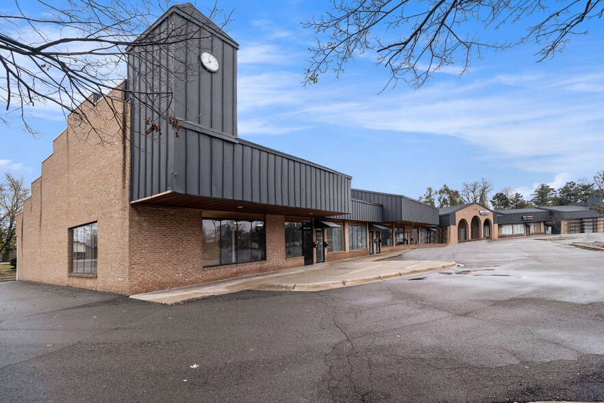More Photos Of 1400 Scott Lake Rd, Waterford Office For Lease