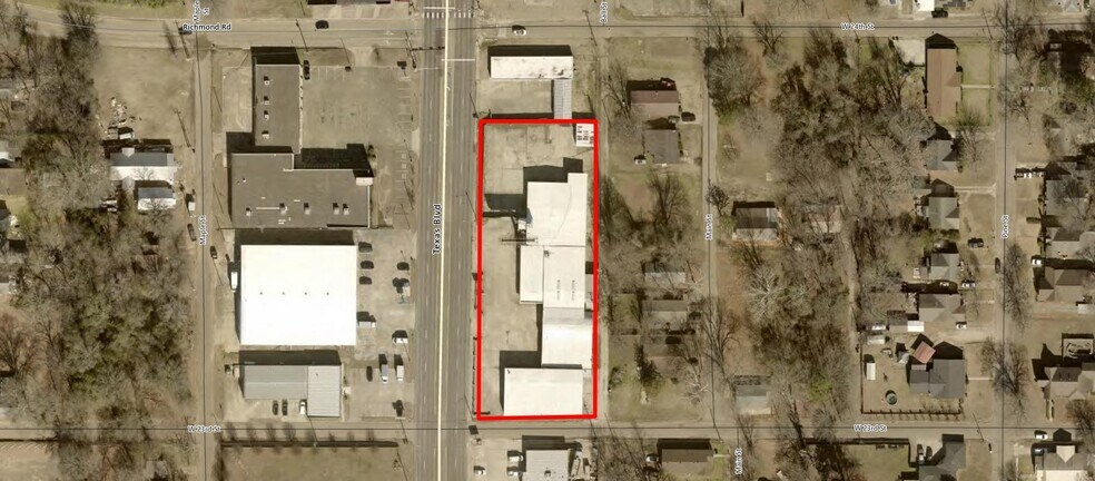 More Photos Of 2306 Texas Blvd, Texarkana Auto Repair For Sale