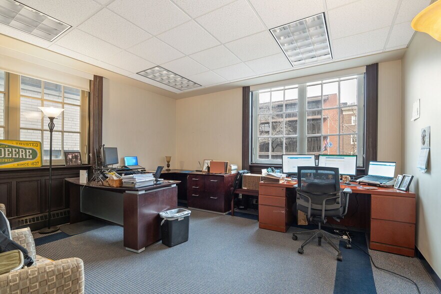 More Photos Of 19 Dove St, Albany Coworking Space