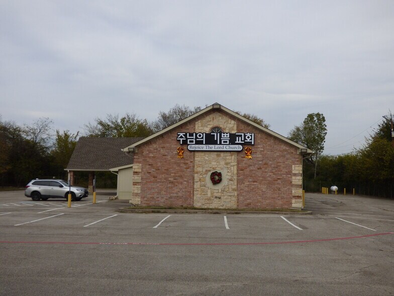 Primary Photo Of 681 McKenzie St, Lewisville Religious Facility For Sale