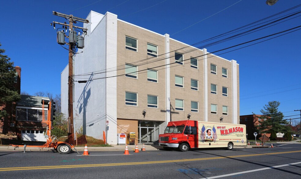 More Photos Of 2401 Blueridge Ave, Wheaton Office For Sale