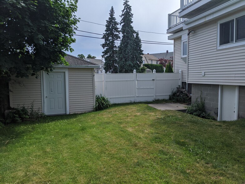 More Photos Of , Quincy Specialty For Sale