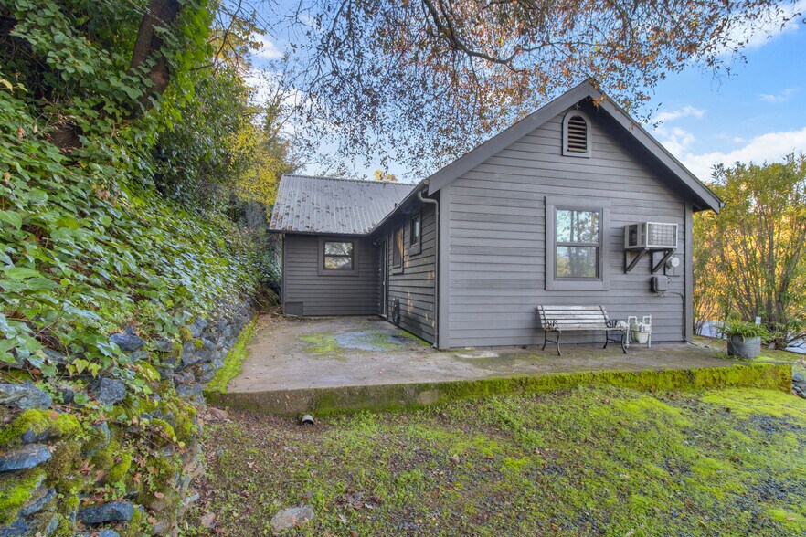 More Photos Of 101 Karsan Dr, Sutter Creek Apartments For Sale