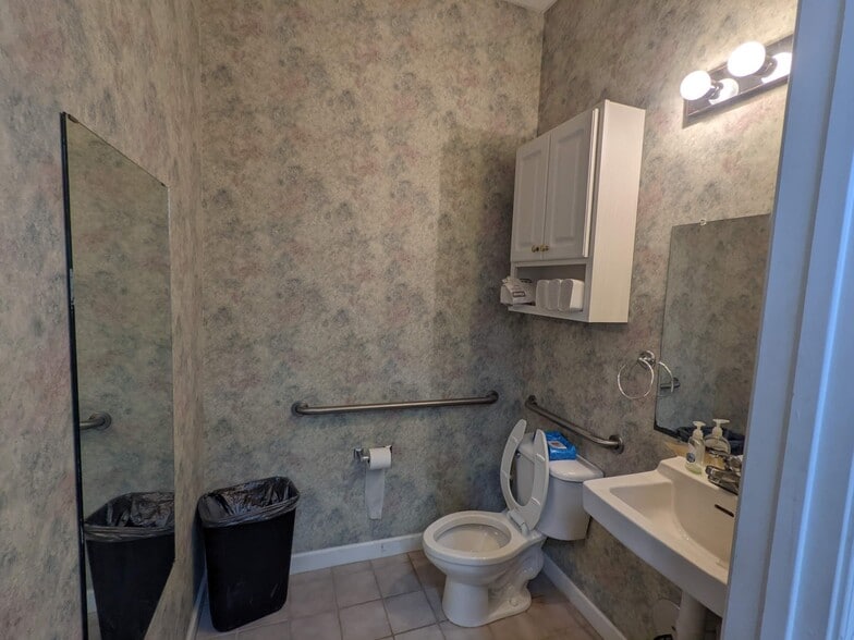 More Photos Of 2000 Bearcat Way, Morrisville Research And Development For Lease