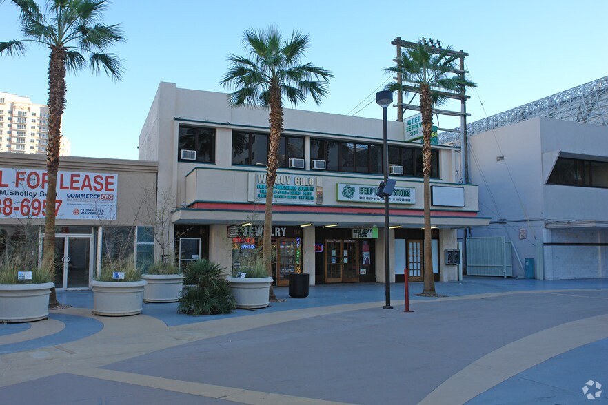 More Photos Of 112-114 N 3rd St, Las Vegas Storefront Retail Office For Lease