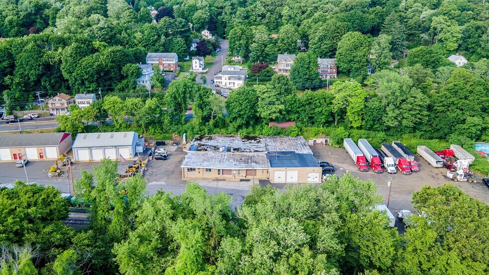 More Photos Of 38 Commerce St, Derby Manufacturing For Lease