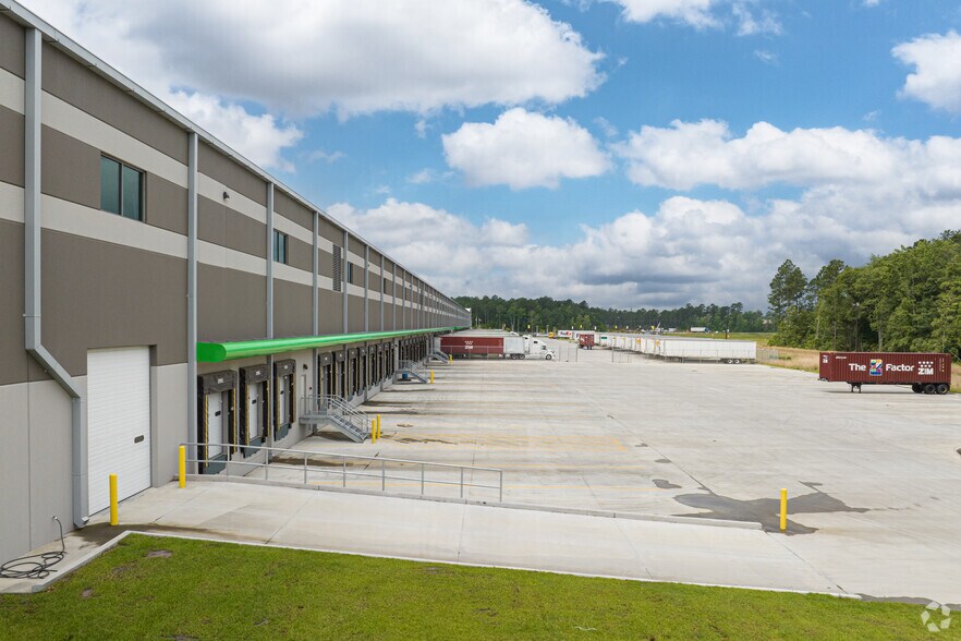 More Photos Of 4601 McCall Rd, Rincon Unknown For Lease