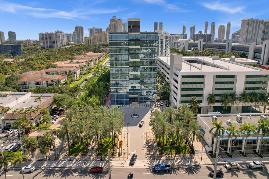 More Photos Of 18851 NE 29th Ave, Aventura Office For Lease
