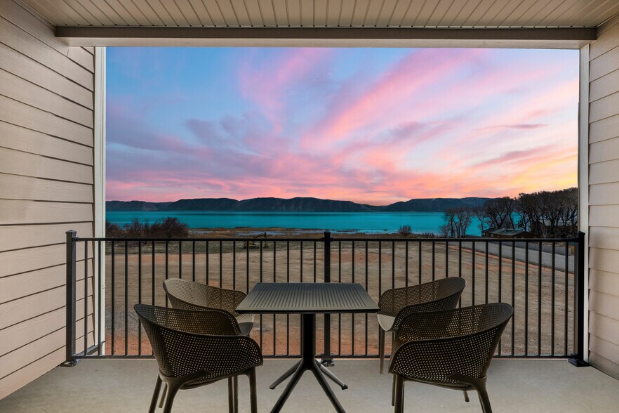More Photos Of 45 E 150 S, Garden City Apartments For Sale