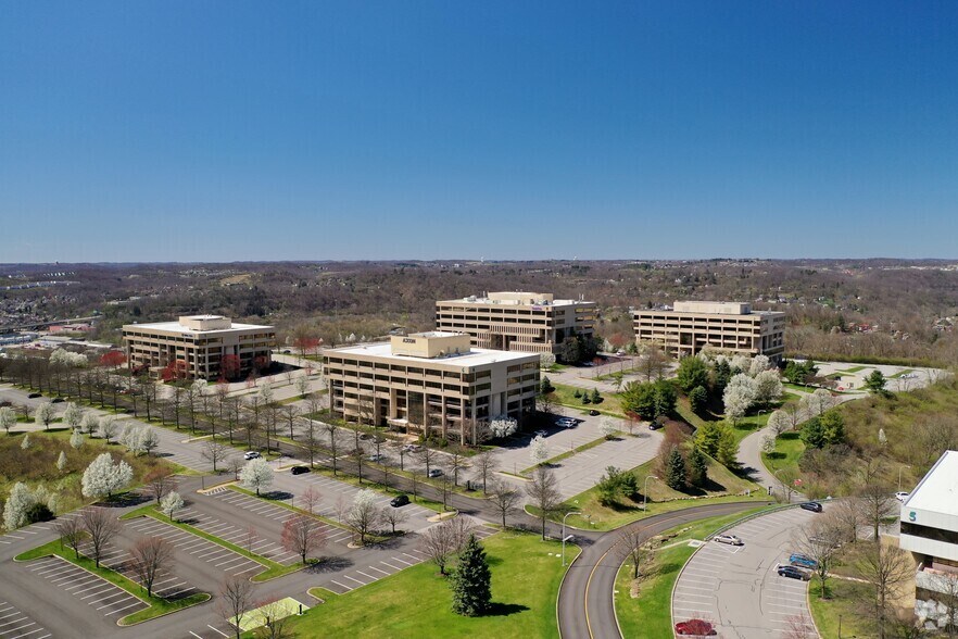 More Photos Of 661 Andersen Dr, Pittsburgh Office For Lease