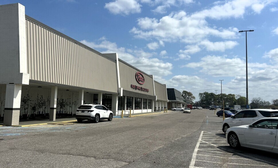 More Photos Of 832 Highway 19 N, Meridian Unknown For Lease