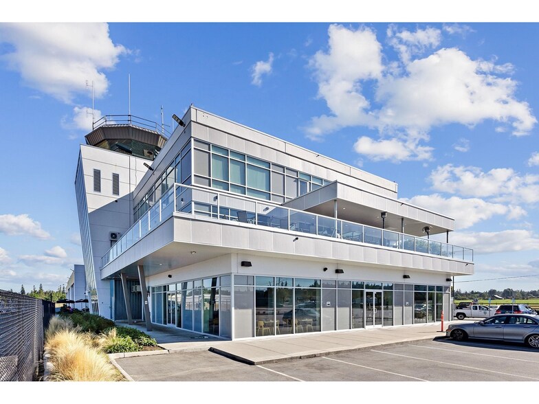 More Photos Of 5385 216 St, Langley Restaurant For Sale