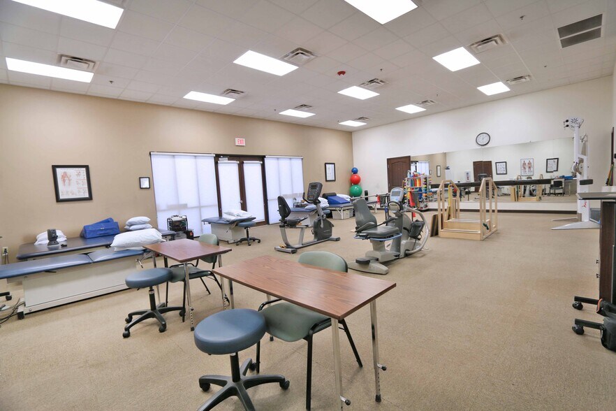 More Photos Of 2851 S Avenue B, Yuma Medical For Sale