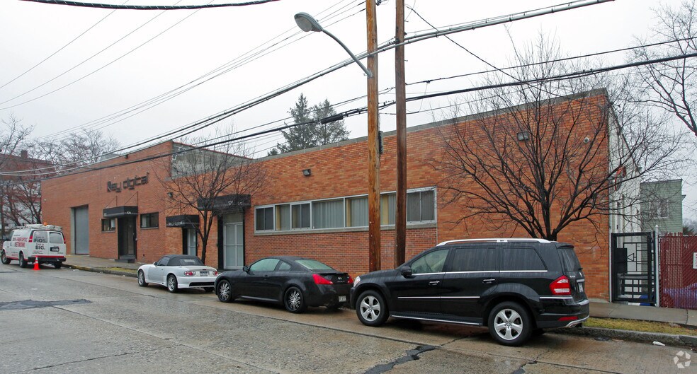 More Photos Of 521 E 3rd St, Mount Vernon Manufacturing For Lease