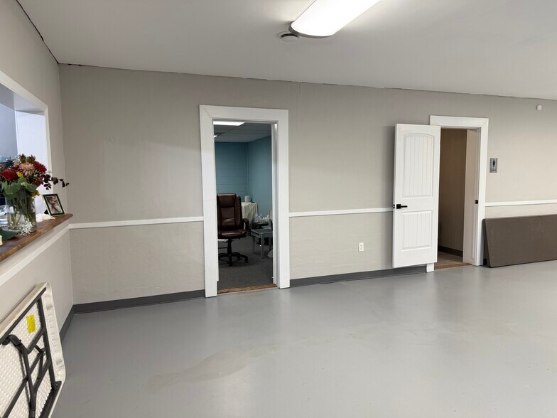 More Photos Of 2554 Sandy Level Rd, Goodview Lodge Meeting Hall For Sale