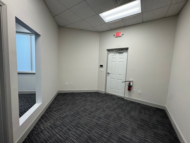 More Photos Of 1326 3rd St S, Jacksonville Beach Medical For Lease