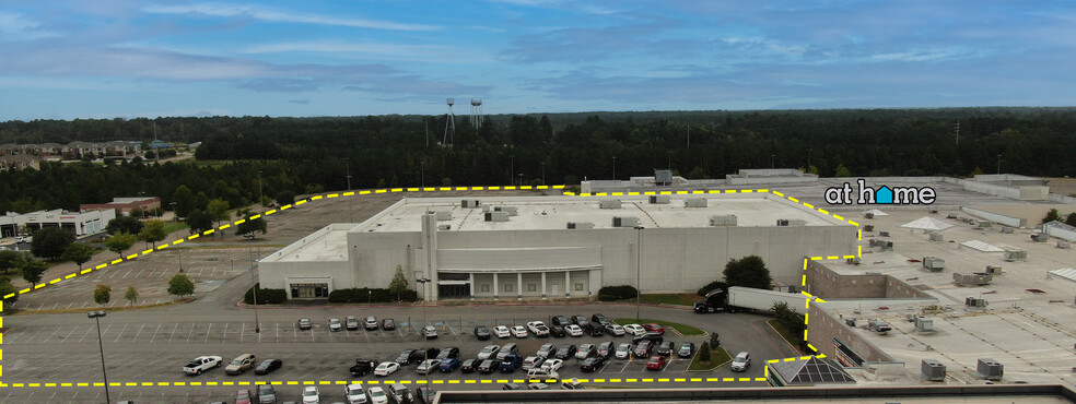 Primary Photo Of 1000 Turtle Creek Dr, Hattiesburg Department Store For Sale