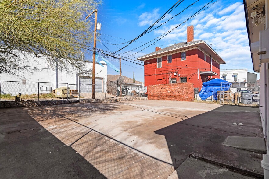 More Photos Of 1127 Wyoming Ave, El Paso Coworking Space