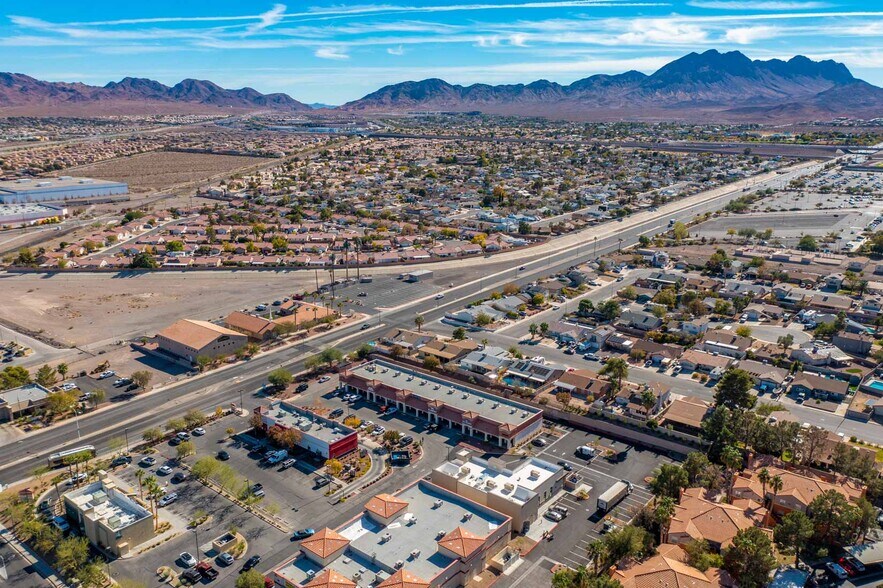 More Photos Of 650 E Horizon Dr, Henderson Restaurant For Sale