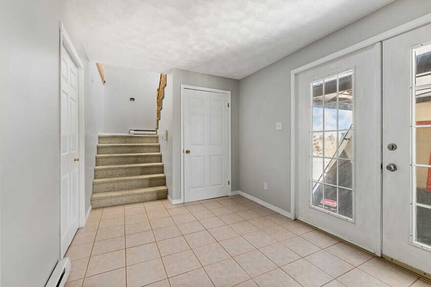 More Photos Of 7 Justin Dr, Coverdale Convenience Store For Sale