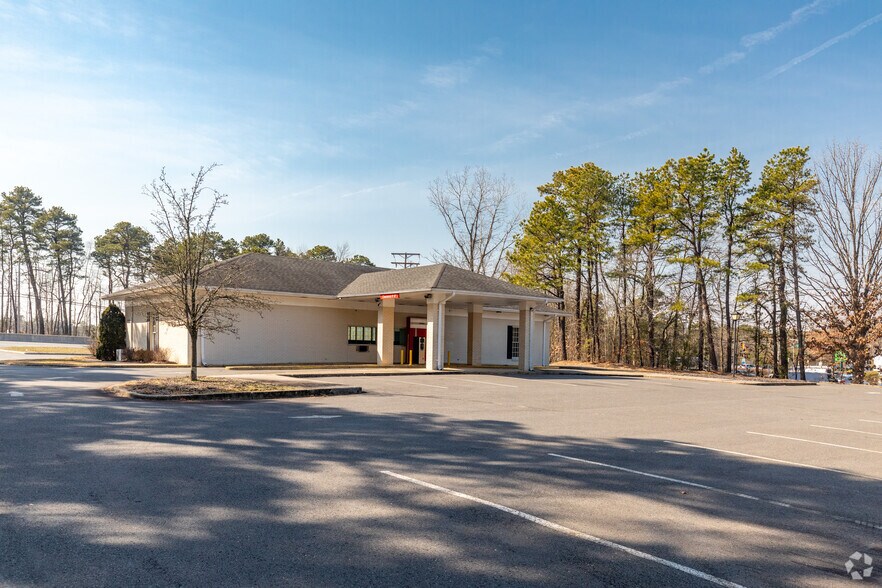 More Photos Of 2560 Route 37, Manchester Bank For Lease