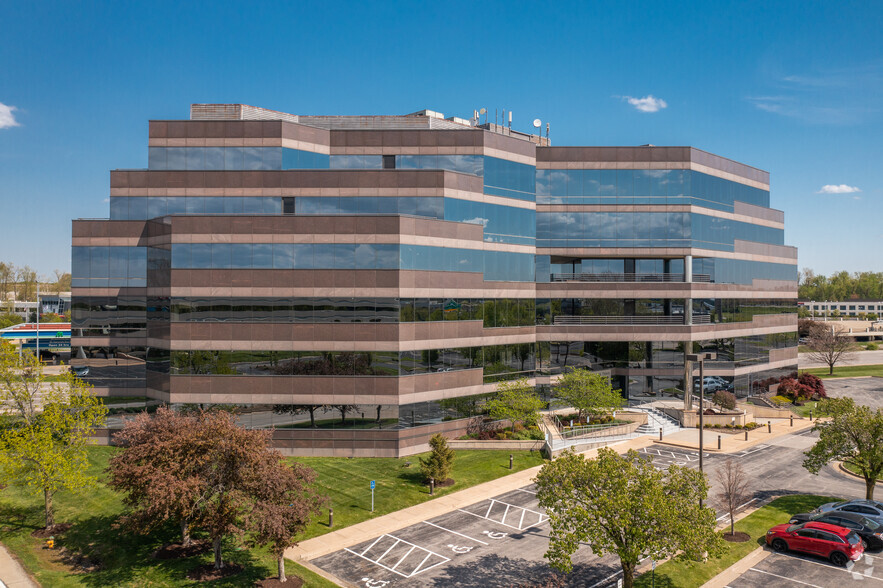 Primary Photo Of 3300 Rider Trail S, Earth City Office For Lease