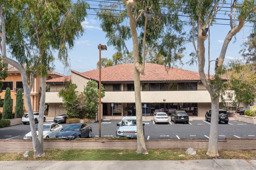 Primary Photo Of 28035 Dorothy Dr, Agoura Hills Office For Sale
