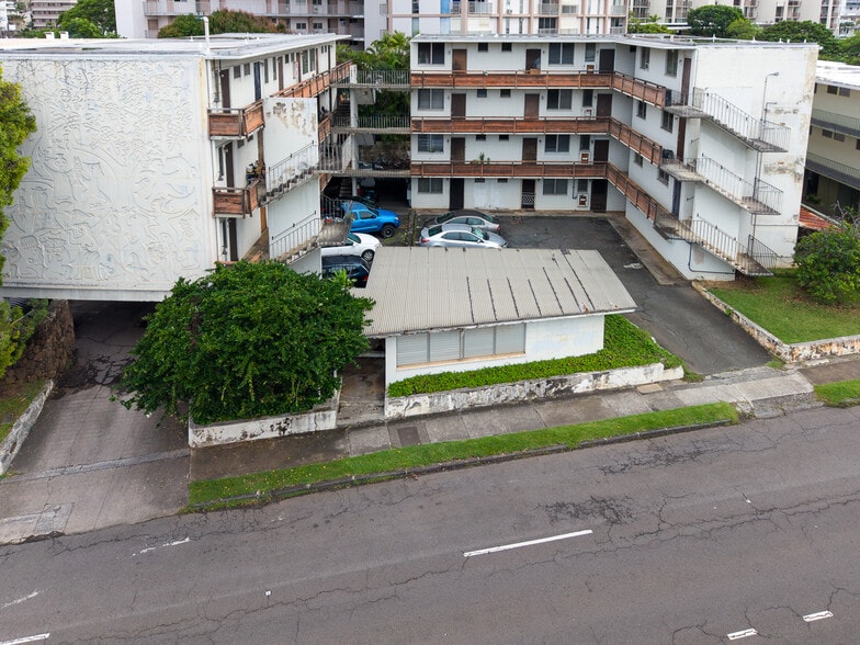 Primary Photo Of 1420 Wilder Ave, Honolulu Apartments For Sale