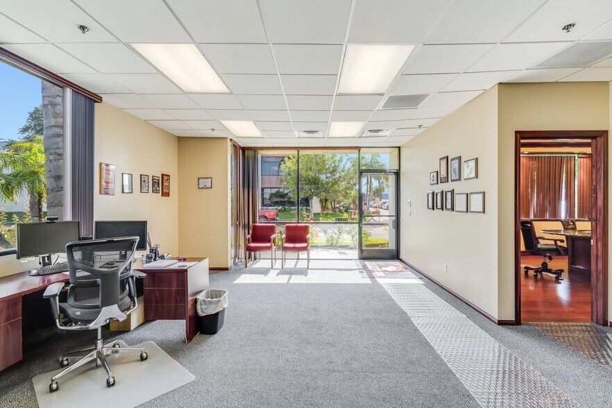 More Photos Of 14291 Commerce Dr, Garden Grove Manufacturing For Sale