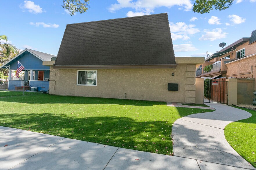 More Photos Of 1010 E Broadway, Anaheim Apartments For Sale