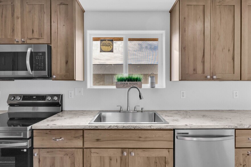 More Photos Of 1840 Pope Valley Ranch Rd, Pueblo Flex For Sale