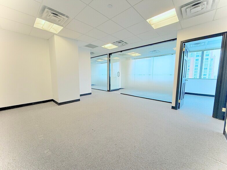 More Photos Of 136-17 39th Ave, Flushing Office Residential For Sale