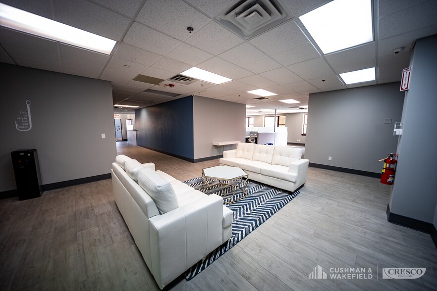 More Photos Of 8370 Dow Cir, Strongsville Office For Lease