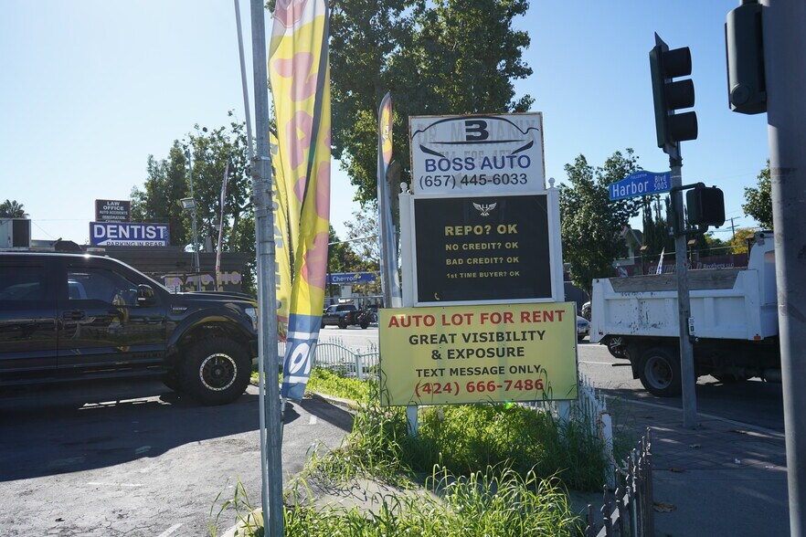 More Photos Of 502 S Harbor Blvd, Fullerton Auto Dealership For Lease