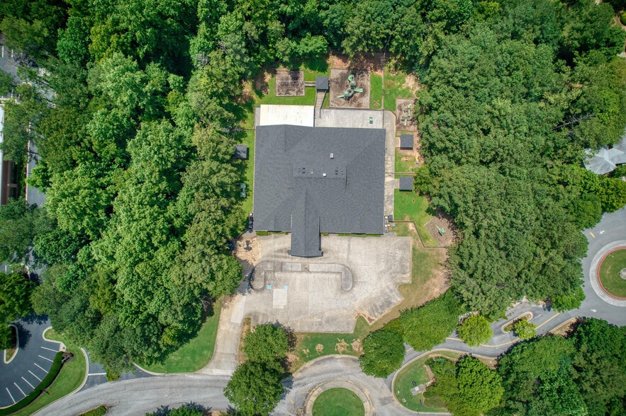 More Photos Of 2081 Mesa Valley Way, Austell Specialty For Sale