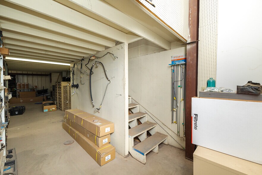 More Photos Of 890 N State Road 14, Harper Auto Dealership For Sale