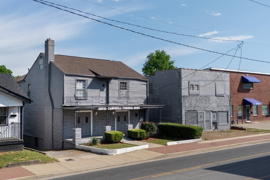 More Photos Of , Nashville Unknown For Sale