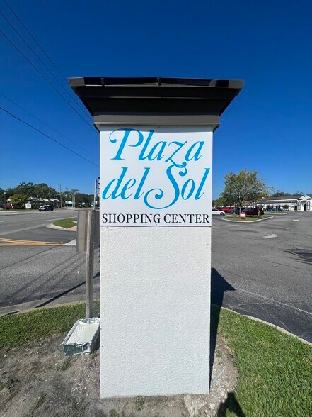 More Photos Of 1155 W State Road 434, Longwood Unknown For Lease