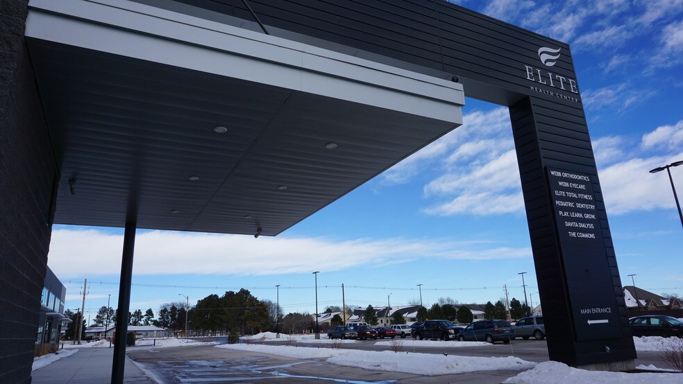 More Photos Of 820 W 42nd St, Scottsbluff Medical For Lease
