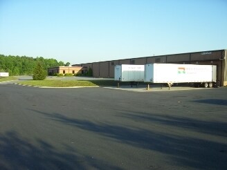 Primary Photo Of 2902 Kelly Blvd, Claremont Warehouse For Lease